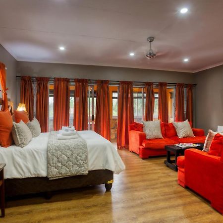 Purple Gecko Guest House Lydenburg Exterior foto