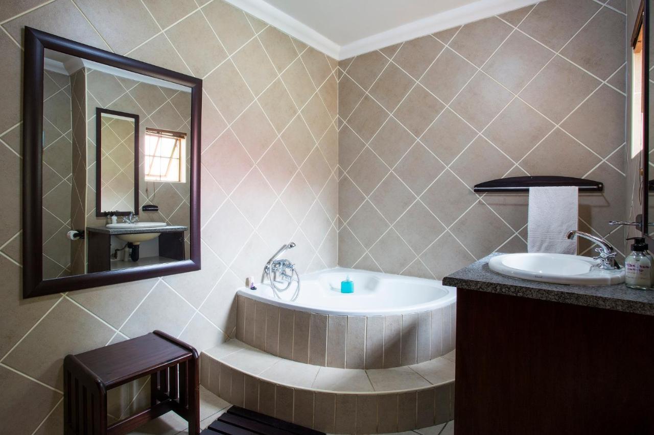 Purple Gecko Guest House Lydenburg Exterior foto